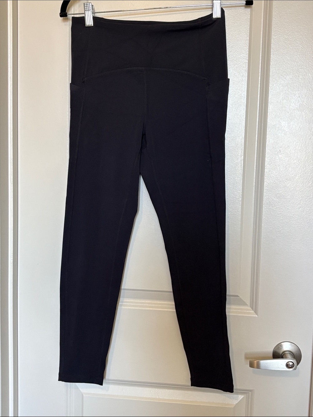 Zella Black High-Waist Leggings with Side Pockets